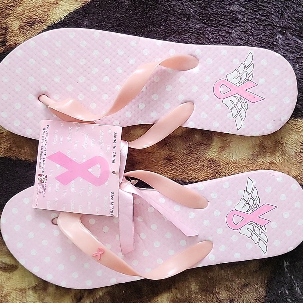 BNWT Breast Cancer 🎀 flip flop